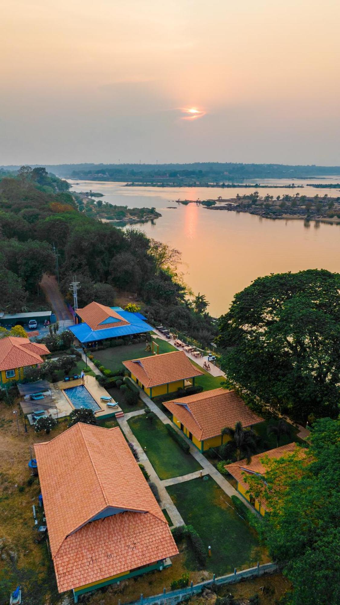 Khong Chiam Orchid Riverside Resort Bagian luar foto